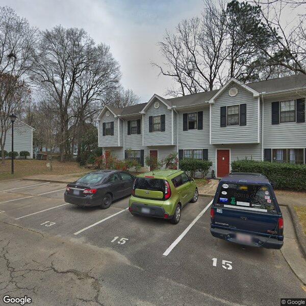 1000 Parkthrough St