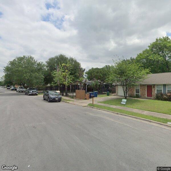 1101 Brookswood Ave