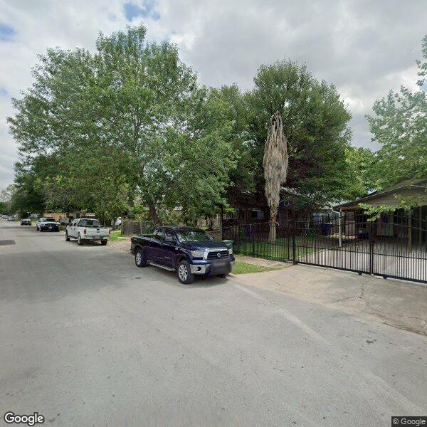 1108 Brookswood Ave