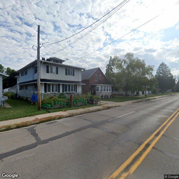 1114 Shawano Ave