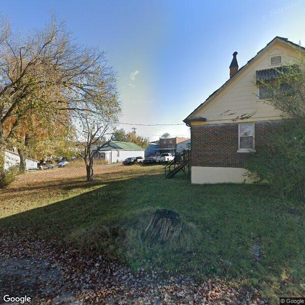 113 N Dillon St