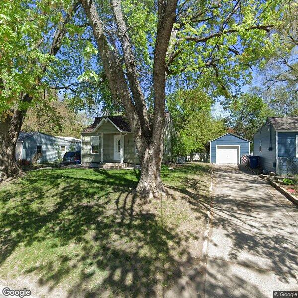 1211 E 36th Ct