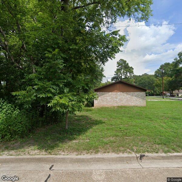 1401 Briarwood Dr?a=1726804877