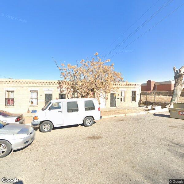 1901 E San Antonio Ave