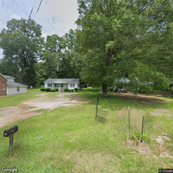 228 Peachtree St