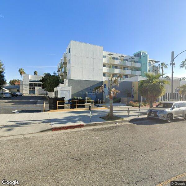 5th & Wilshire Apartments