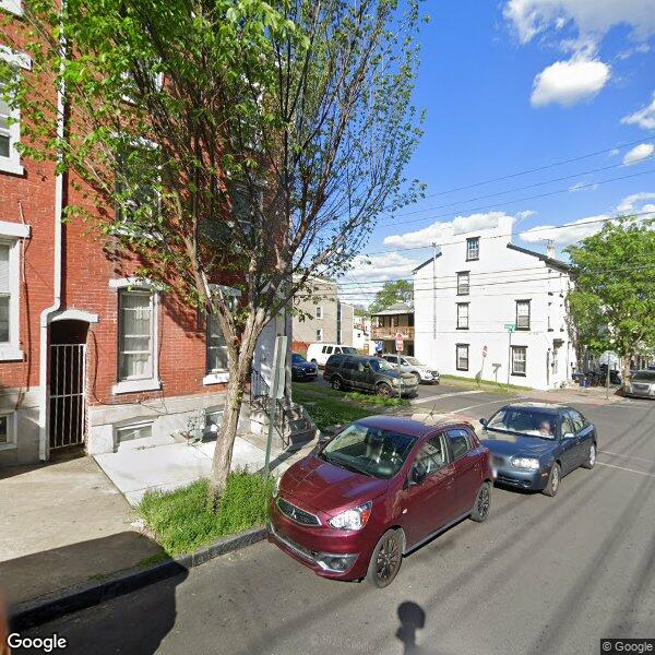 611 Green St?a=1726803779