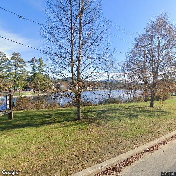 Lake Flower Apartments.