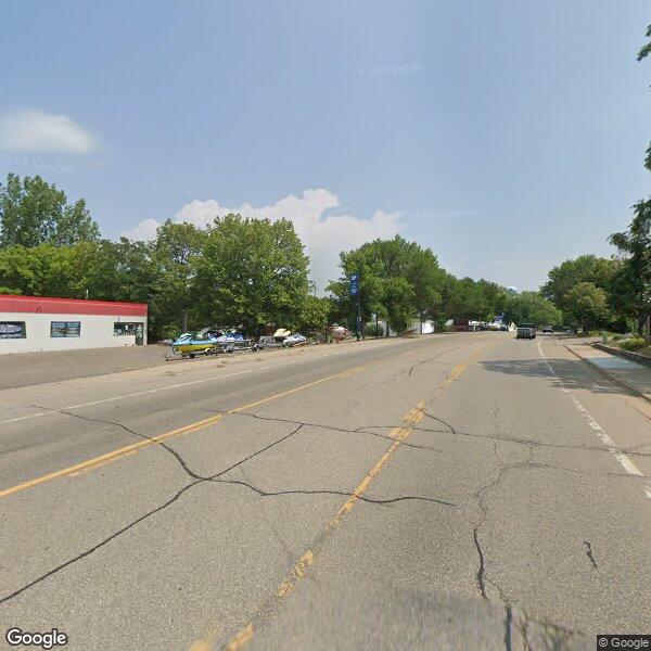LAKE MINNETONKA SHORES?a=1751880943