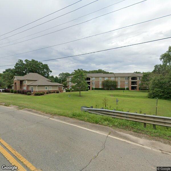 Maple Creek Apartments