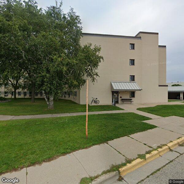 Marinette Apartments