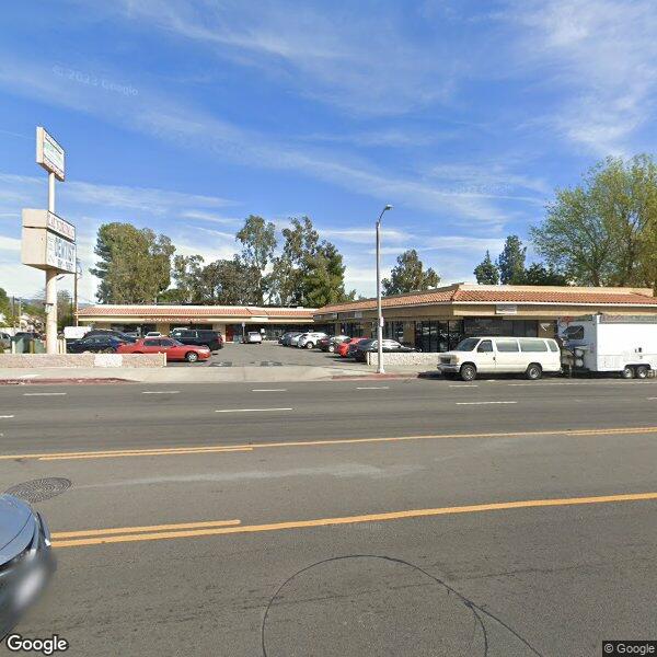 Woodman Arleta Apartments